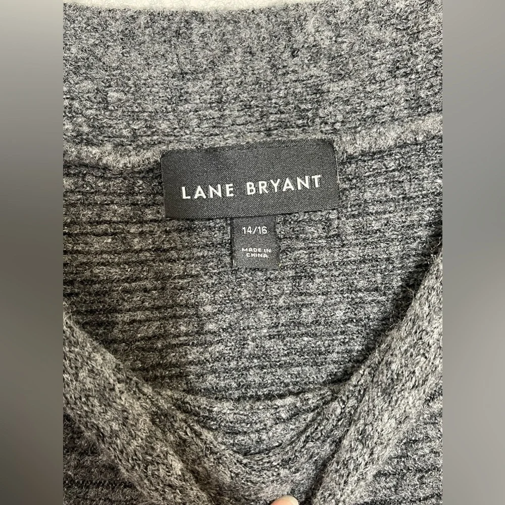 LANE BRYANT Women’s Plus Size Sweater Size‎ 14/16 Gray